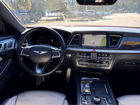 Used 2018 Genesis G80 3.3T Sport image 4