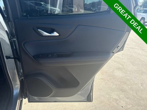 Used 2023 Chevrolet Blazer RS w/ Driver Confidence II Package FWD image 15
