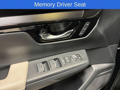 Used 2025 Honda CR-V EX-L image 27