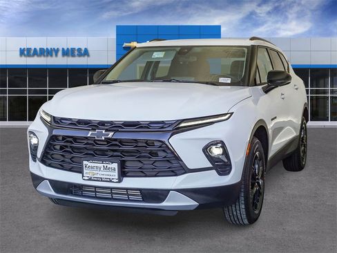 New 2026 Chevrolet Blazer LT w/ Midnight/Sport Edition image 3