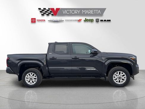 New 2026 Toyota Tacoma SR5 image 6