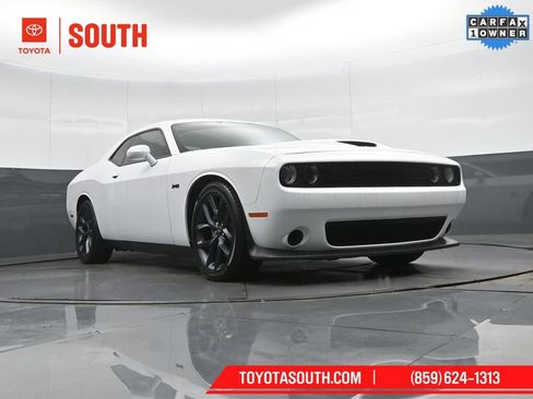 Used 2023 Dodge Challenger R/T w/ Blacktop Package image 36