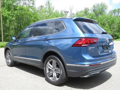 Used 2020 Volkswagen Tiguan SEL AWD/4WD image 7