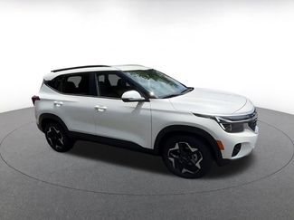 Used 2025 Kia Seltos S FWD video 2