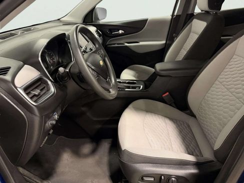 Used 2021 Chevrolet Equinox LT FWD image 13