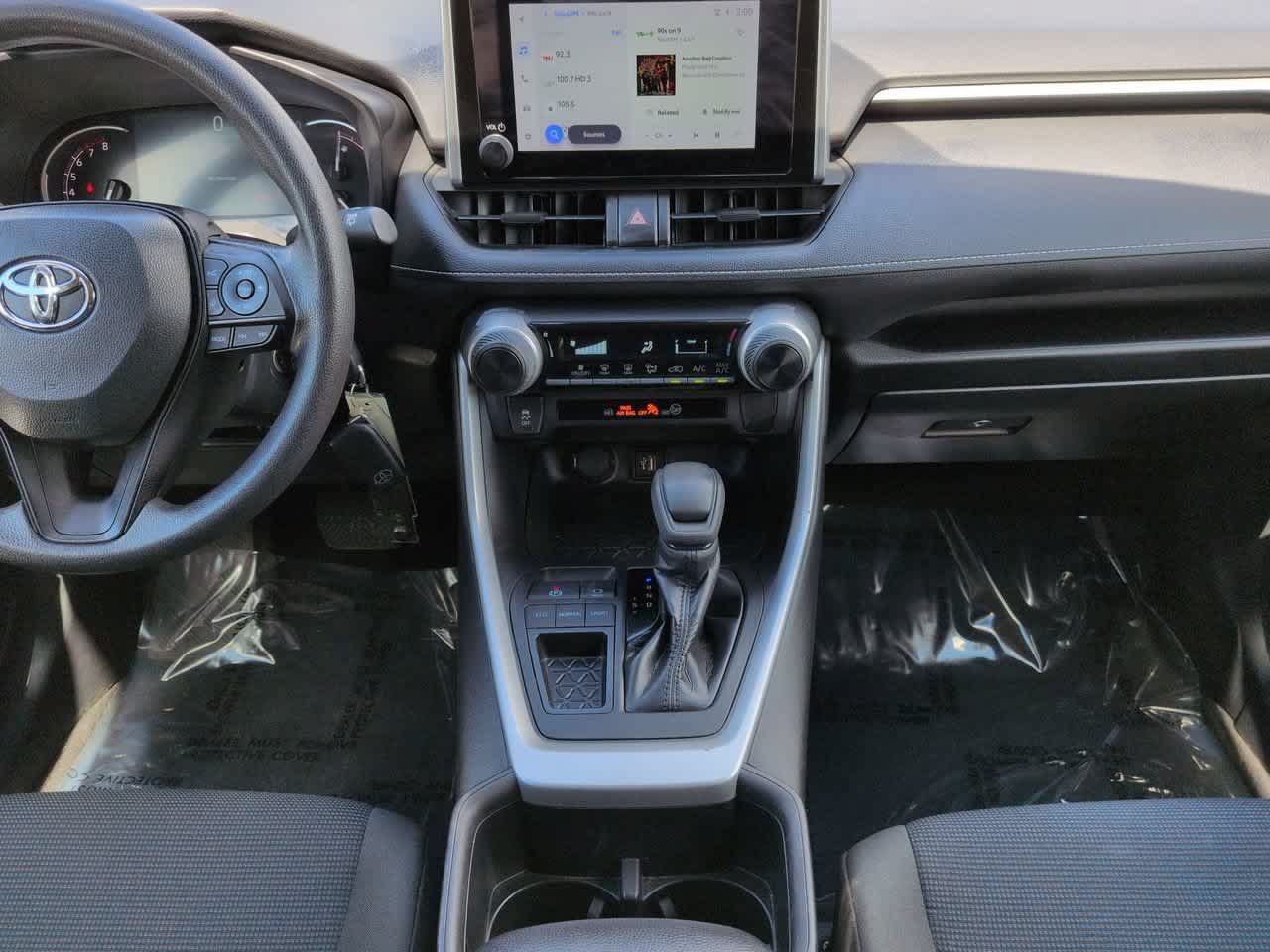 Certified 2023 Toyota RAV4 LE FWD image 18