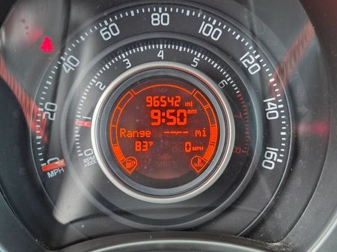 Used 2013 FIAT 500 Abarth FWD image 31