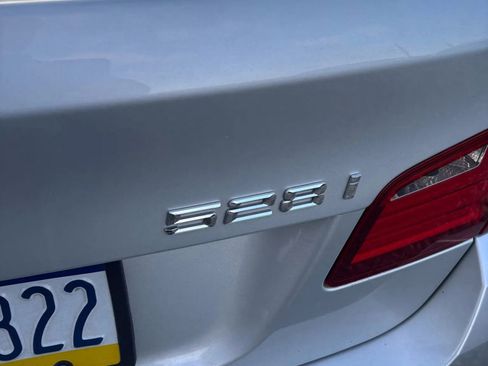 Used 2012 BMW 528i xDrive Sedan image 30