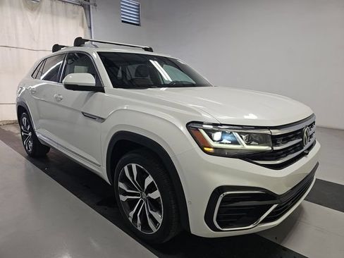 Used 2023 Volkswagen Atlas Cross Sport SEL Premium R-Line AWD/4WD image 2
