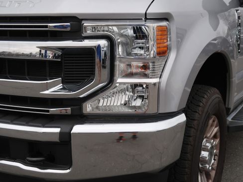 Used 2021 Ford F250 XL w/ STX Appearance Package image 17