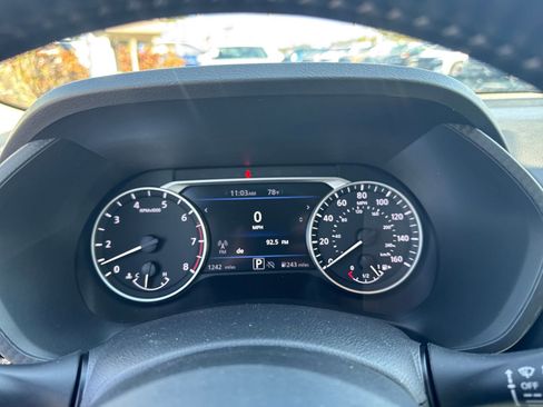 Certified 2025 Nissan Sentra SV w/ All-Weather Package image 16