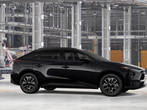 New 2026 Toyota bZ XLE Plus image 15