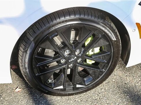 New 2026 Kia K5 GT w/ GT1 Package image 12