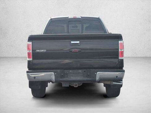 Used 2012 Ford F150 XLT w/ XLT Chrome Pkg image 6