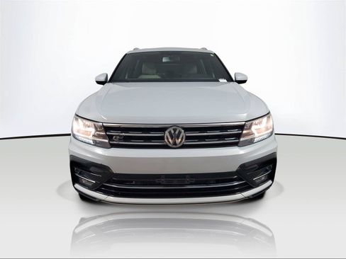 Used 2019 Volkswagen Tiguan S AWD/4WD image 2