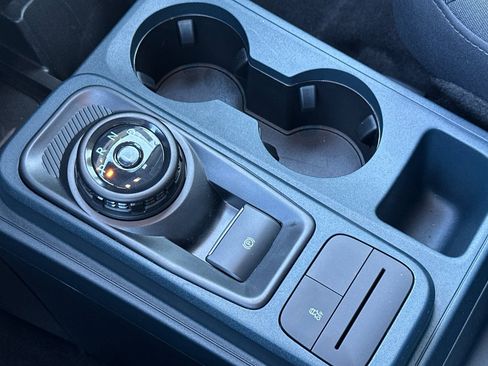 New 2025 Ford Maverick XL image 20