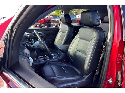 Used 2019 Chevrolet Traverse Premier image 25