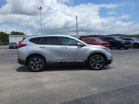 Used 2019 Honda CR-V Touring image 3