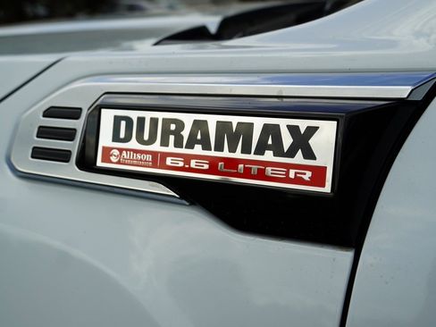 New 2026 GMC Sierra 2500 Denali w/ Denali Reserve Package image 10