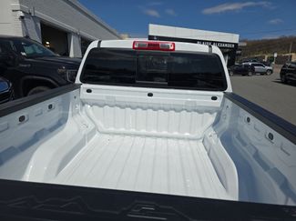 New 2026 GMC Canyon Elevation AWD/4WD video 4