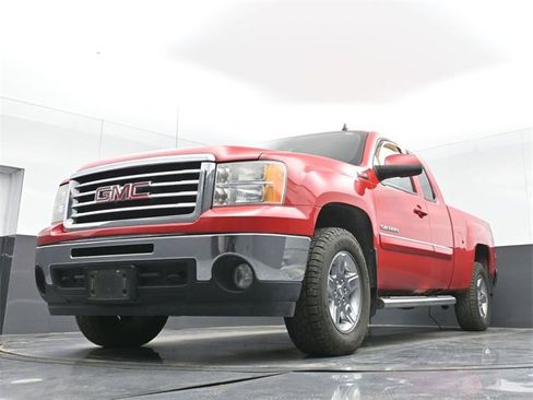 Used 2012 GMC Sierra 1500 SLE w/ All-Terrain Package image 34