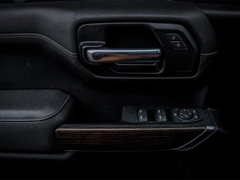 Used 2022 GMC Sierra 1500 Elevation image 26