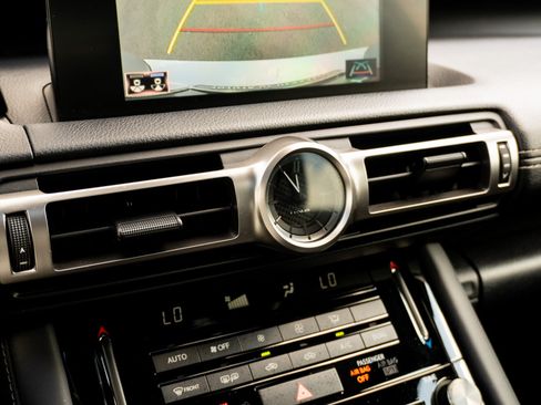 Used 2022 Lexus IS 350 F Sport AWD/4WD image 26