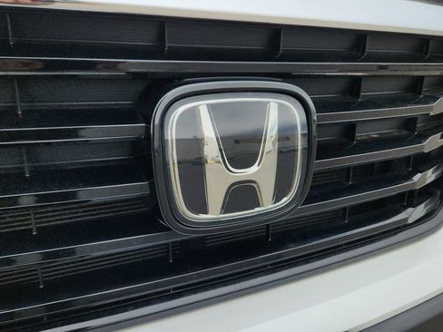 Used 2023 Honda Ridgeline RTL-E image 32