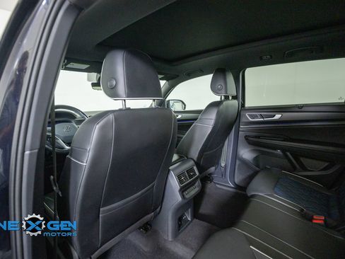 Used 2024 Volkswagen Atlas Cross Sport SEL Premium R-Line AWD/4WD image 27