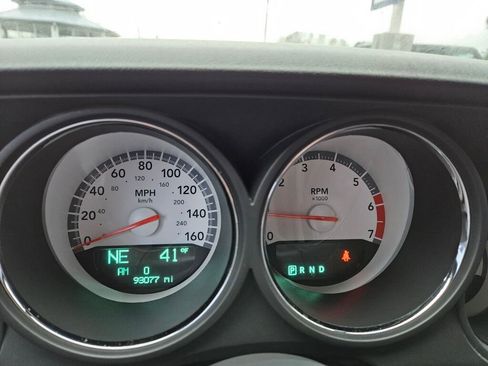 Used 2009 Dodge Challenger R/T image 16