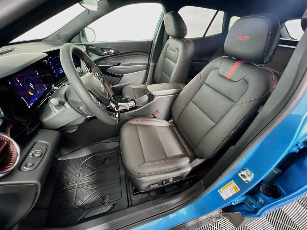 New 2026 Chevrolet Trax RS w/ Driver Confidence Package FWD image 20