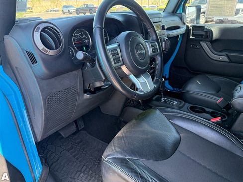 Used 2017 Jeep Wrangler Freedom Edition image 11
