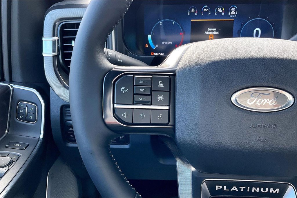 New 2026 Ford F450 Platinum w/ FX4 Off-Road Package AWD/4WD image 20