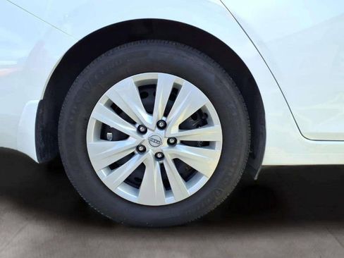 Used 2025 Nissan Sentra S FWD image 20