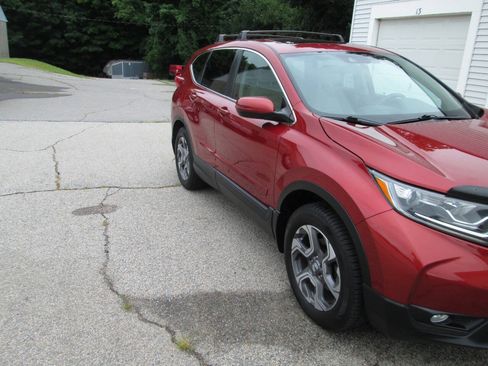 Used 2017 Honda CR-V EX image 7