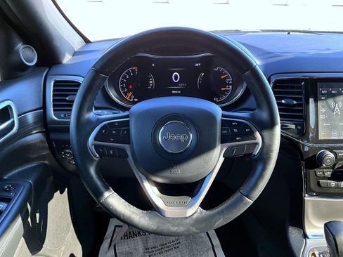 Certified 2021 Jeep Grand Cherokee Laredo X image 13