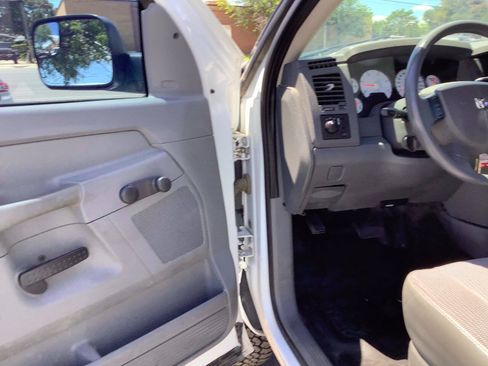Used 2008 Dodge Ram 2500 Truck ST w/ Popular Equipment Group AWD/4WD image 30