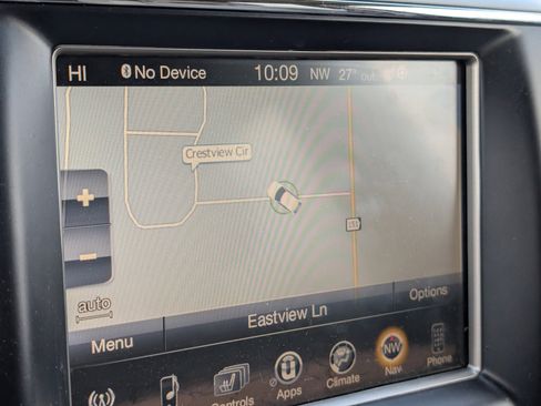 Used 2015 Jeep Grand Cherokee Overland image 12