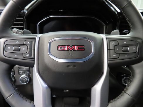 Used 2025 GMC Sierra 1500 Elevation image 49