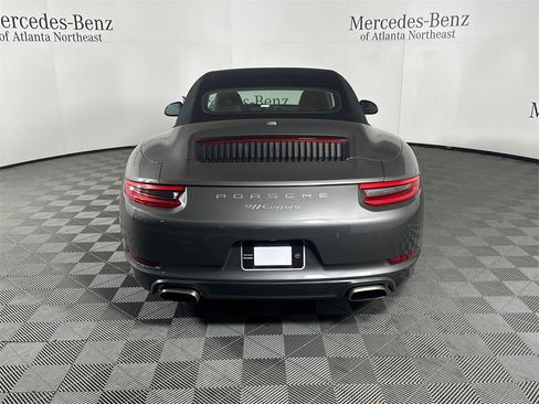 Used 2017 Porsche 911 Carrera image 6