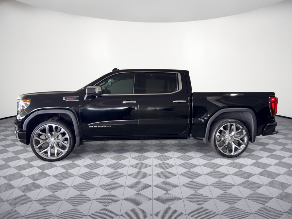 Used 2025 GMC Sierra 1500 Denali AWD/4WD image 2