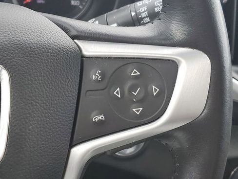 Certified 2022 GMC Terrain SLT image 13
