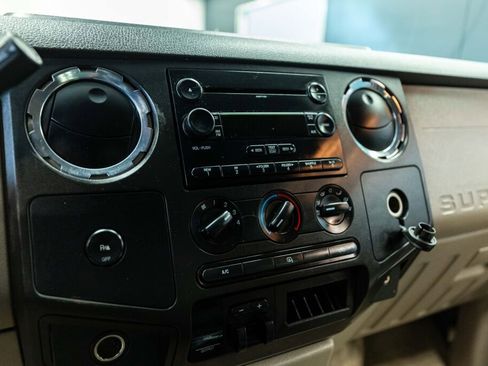 Used 2008 Ford F250 XLT image 11