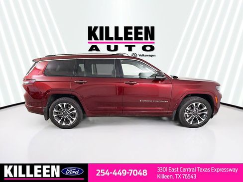 Used 2022 Jeep Grand Cherokee L Overland w/ Luxury Tech Group IV AWD/4WD image 9
