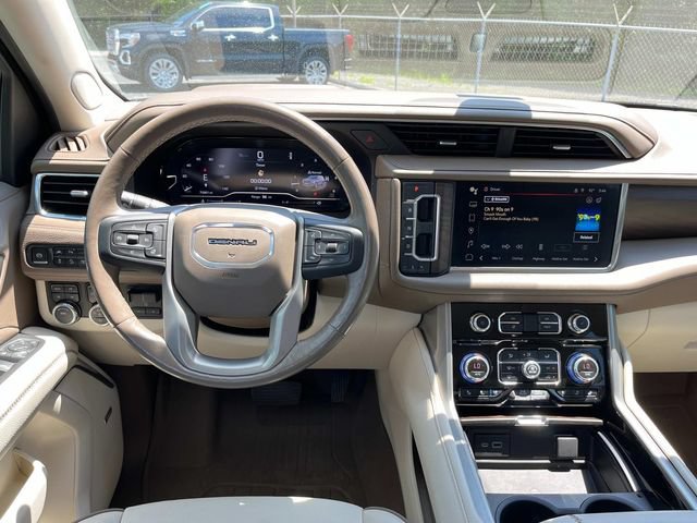Used 2022 GMC Yukon Denali w/ Max Trailering Package AWD/4WD image 10