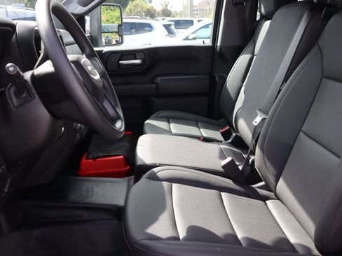 New 2025 GMC Sierra 3500 Pro w/ Convenience Package image 12