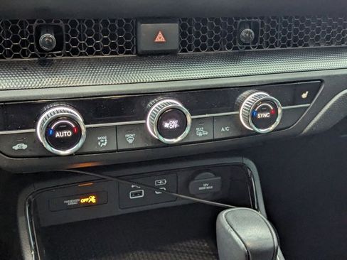 Used 2023 Honda CR-V Sport image 11