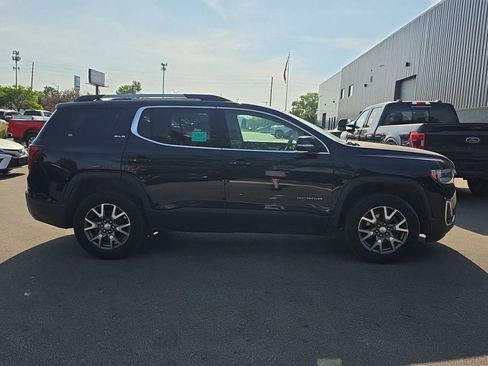 Used 2022 GMC Acadia SLE w/ LPO, Cargo Package AWD/4WD image 2