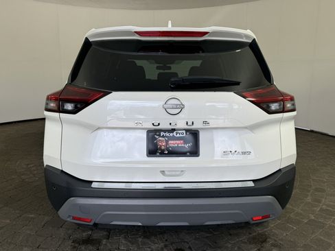 Used 2023 Nissan Rogue SV AWD/4WD image 6