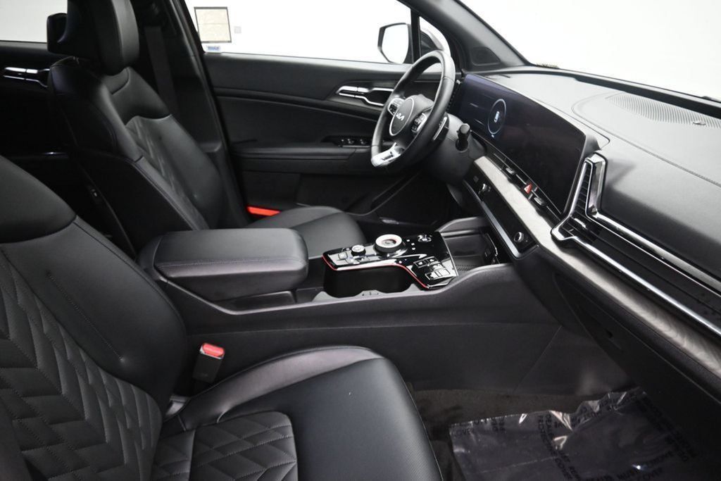 Used 2025 Kia Sportage X-Line Prestige AWD/4WD image 11
